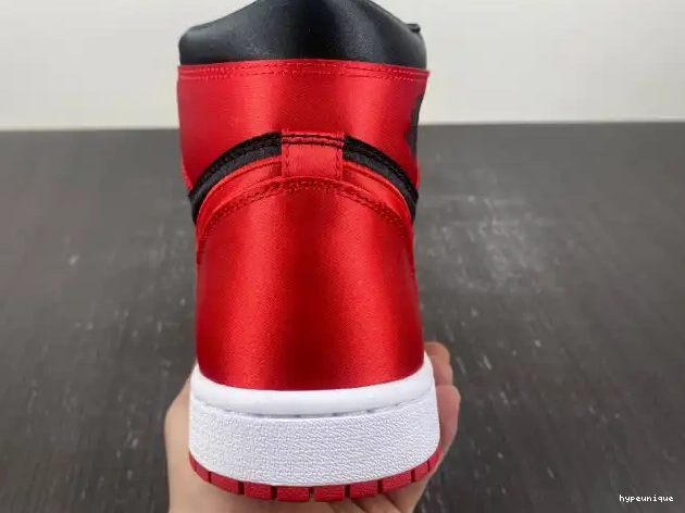HYPE Jordan Air FD4810-061 OG 1 Satin Bred High WMNS 0503